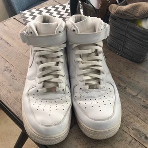 Nike "Air Force 1” AF-1 82